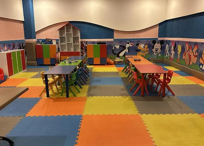 Linda Sunny & 호텔