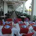 Hotel Linda Sunny & 5*