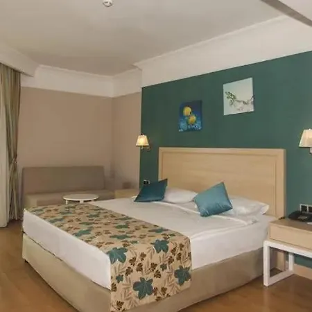 Hotel Linda Sunny & 5*