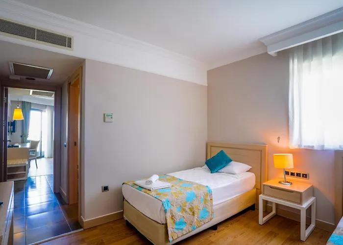 Hotel Linda Sunny Hotel&spa-ultra Side